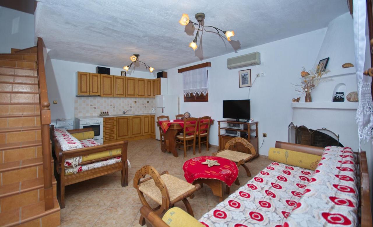 Pelagos Villas Agios Dimitrios  Buitenkant foto